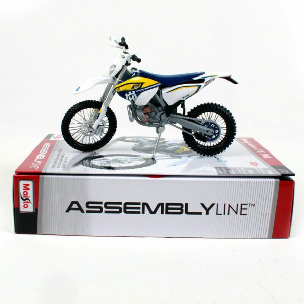 Build your own motocross toy bike -Husqvarna Assembly Line Toy